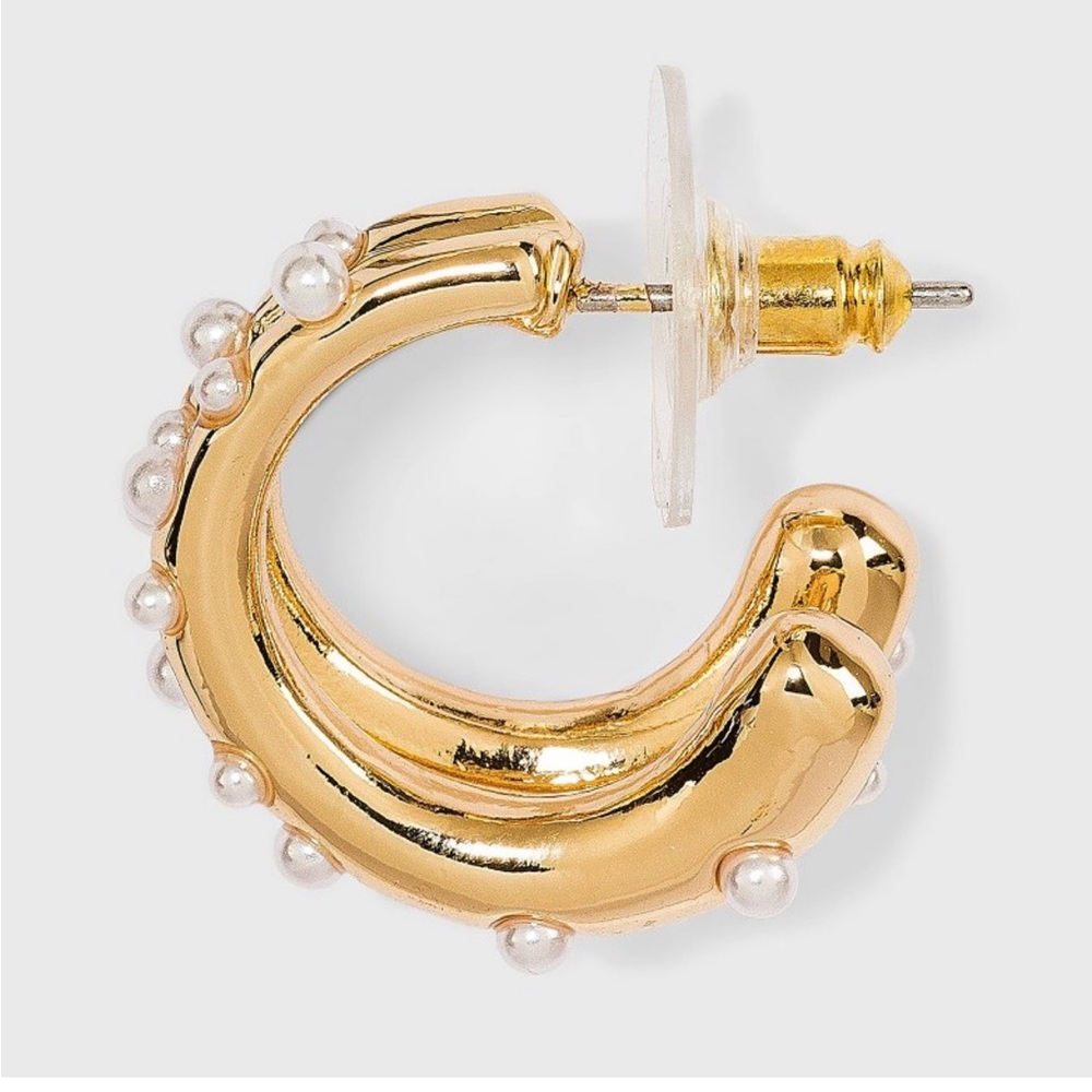 Gold and pearl hoop earrings